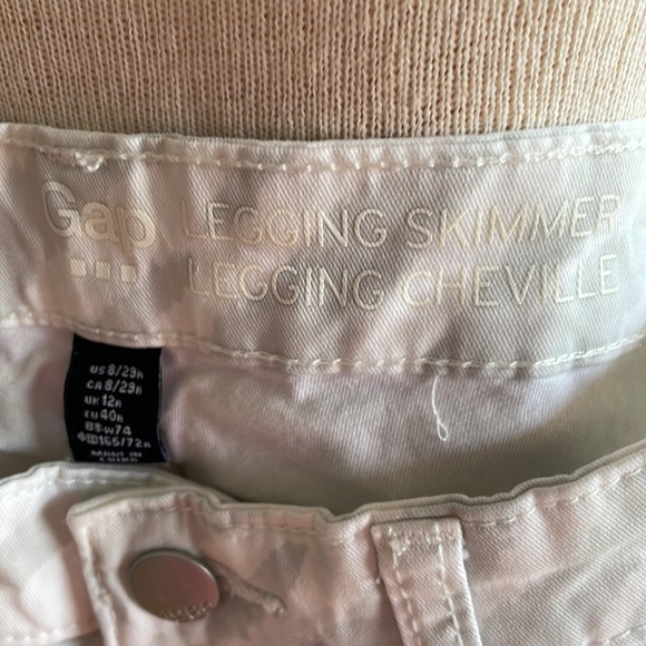 GAP jean Size US8 - Picture 4 of 6